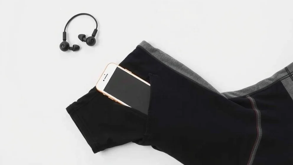 Träningstights med ficka för smartare träning